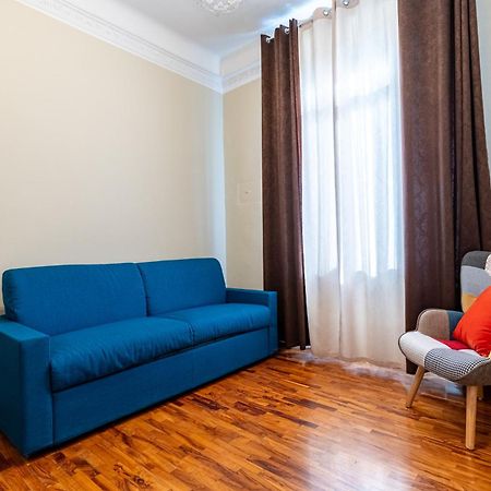 Oronzo Apartment Washington Милано Екстериор снимка